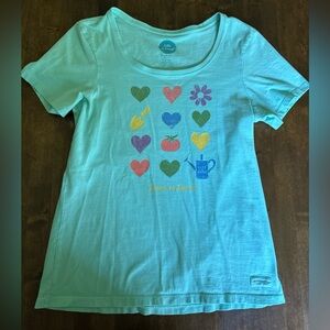 Life‎ is Good Crusher Tee Small S Gardening Positivity Floral Hearts Light Blue